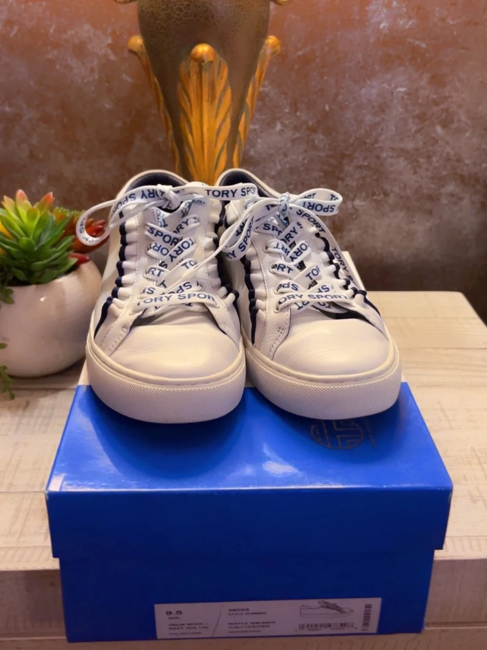 Cute Tory Burch Sport White Leather Sneakers W/Navy Ruffle Trim W/Box ~ Size 9.5